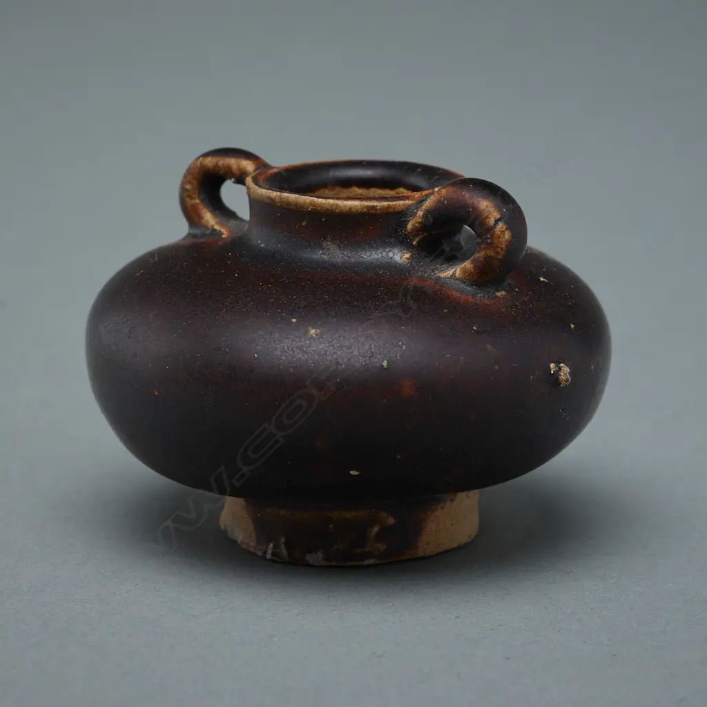 Stoneware ring-handled bottle – Sawankhalok - c.14thC, Image 1++
